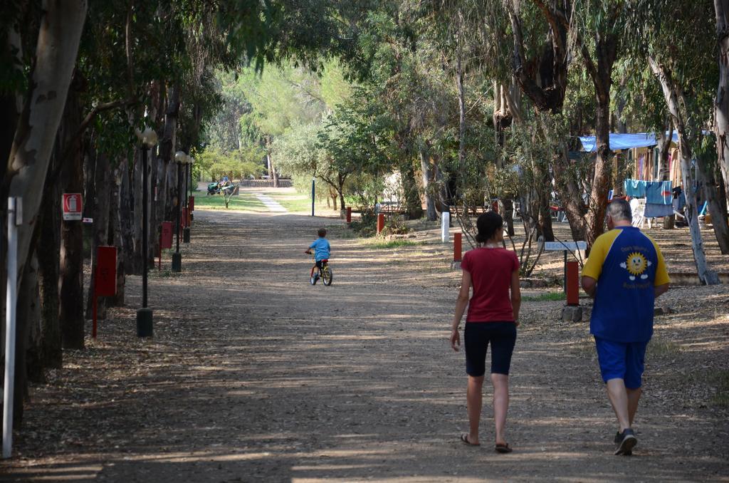 Happy Camp Mobile Homes In Camping Iscrixedda Lotzorai Exterior foto